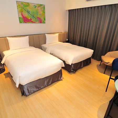 Hotel Lounge Toucheng Exterior photo